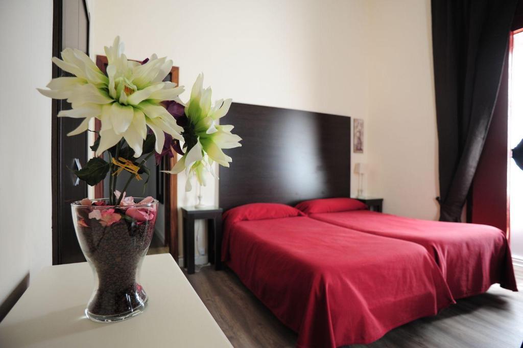 Hospederia Marques Hotel Кадис Екстериор снимка